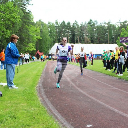 Стадион и баскетбольная площадка