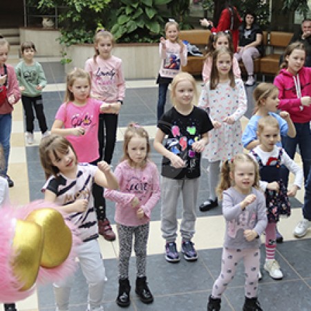 Весенние каникулы