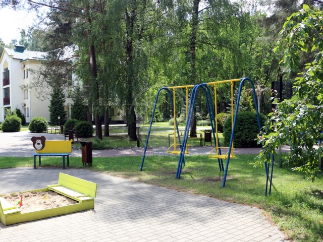Детская площадка, батут, для детей, Санаторий Озерный, Санатории Беларуси